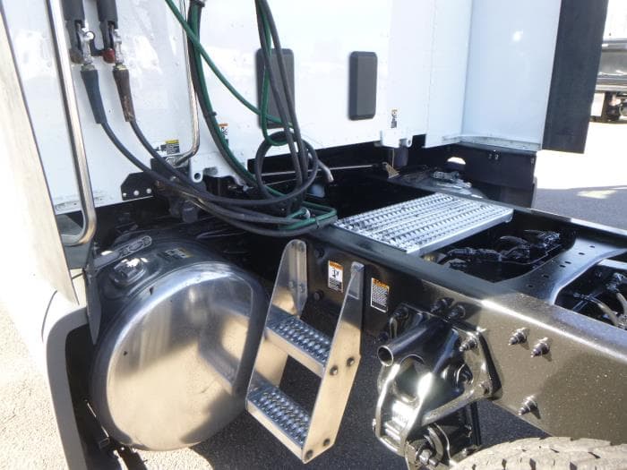 2021 Peterbilt 579 — photo 25