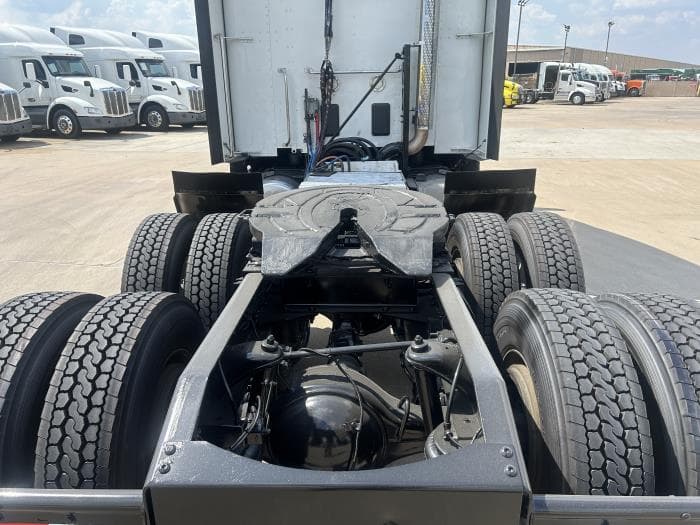 2020 Peterbilt 579 — photo 14