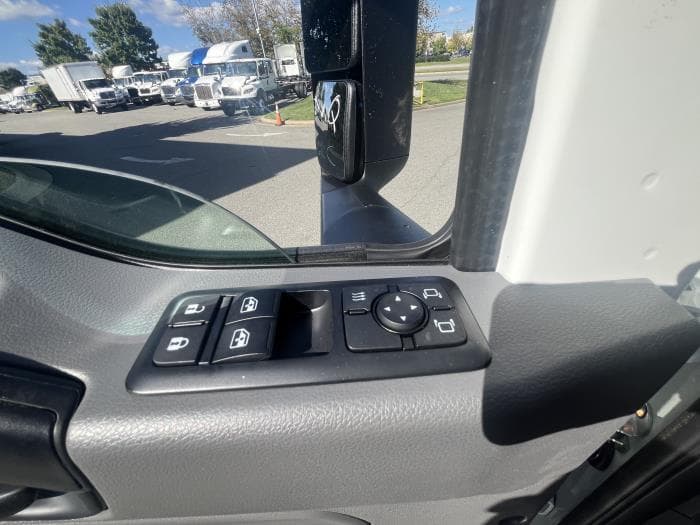 2026 International MV — photo 13