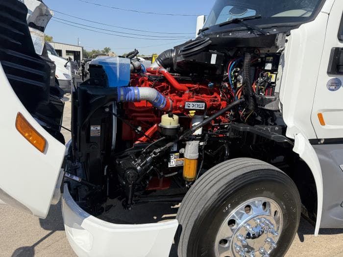 2022 Peterbilt 579 — photo 40