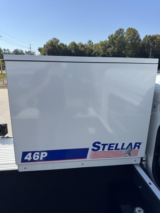 2025 Hino L7 — photo 12