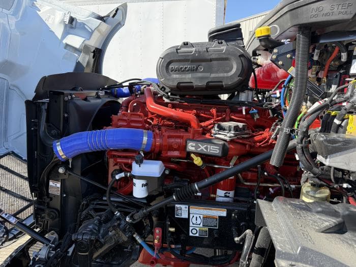 2026 Peterbilt 579 — photo 12