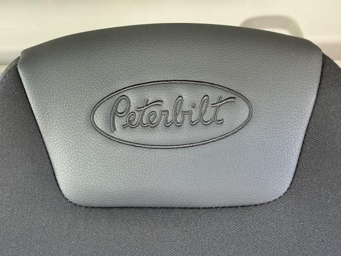 2026 Peterbilt 579 — photo 19