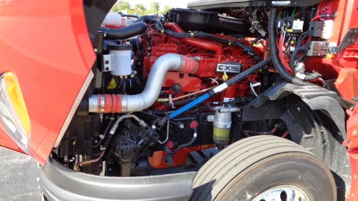 2026 International LT — photo 11