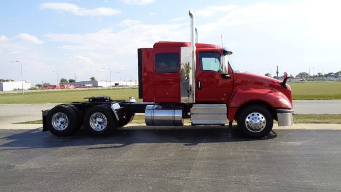 2026 International LT — photo 5