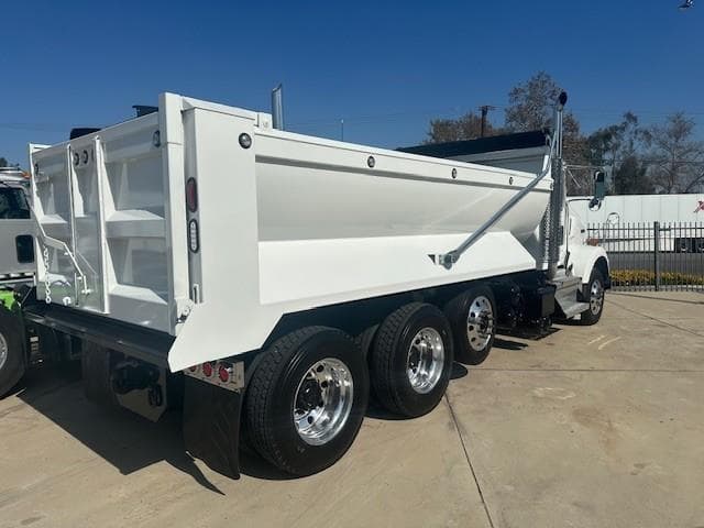 2019 Kenworth T800 — photo 5