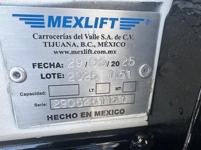 2019 Kenworth T800 — photo 8