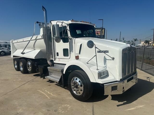 2019 Kenworth T800 — photo 5