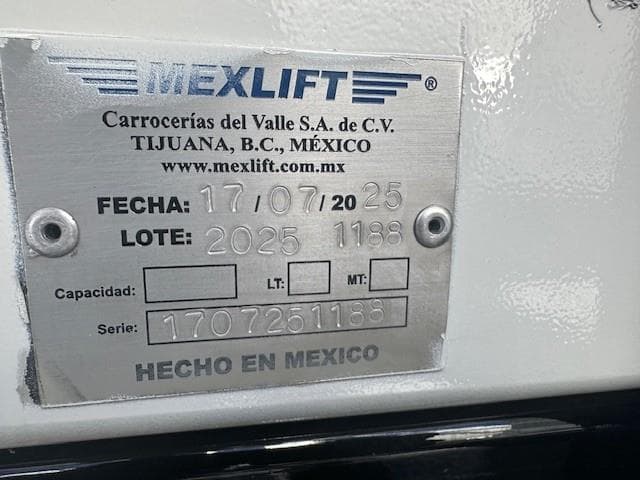 2019 Kenworth T800 — photo 14