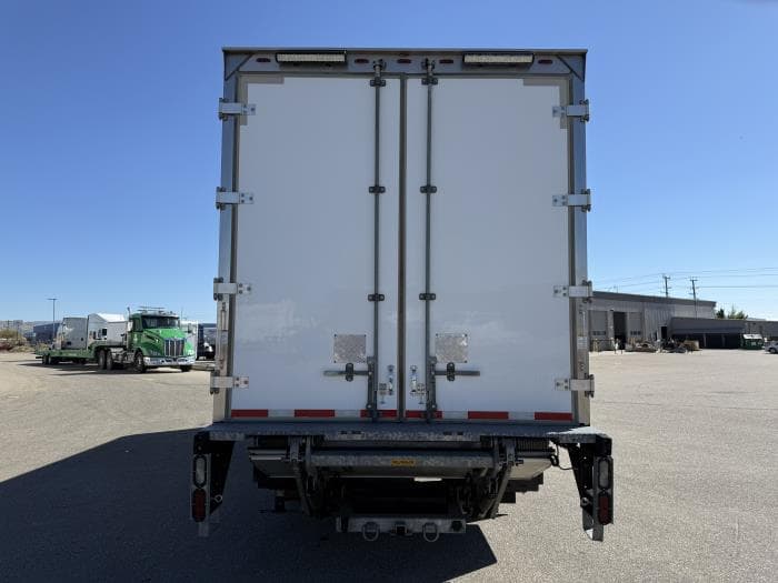 2018 International 4300 — photo 5