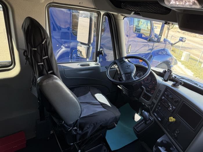 2018 International 4300 — photo 32