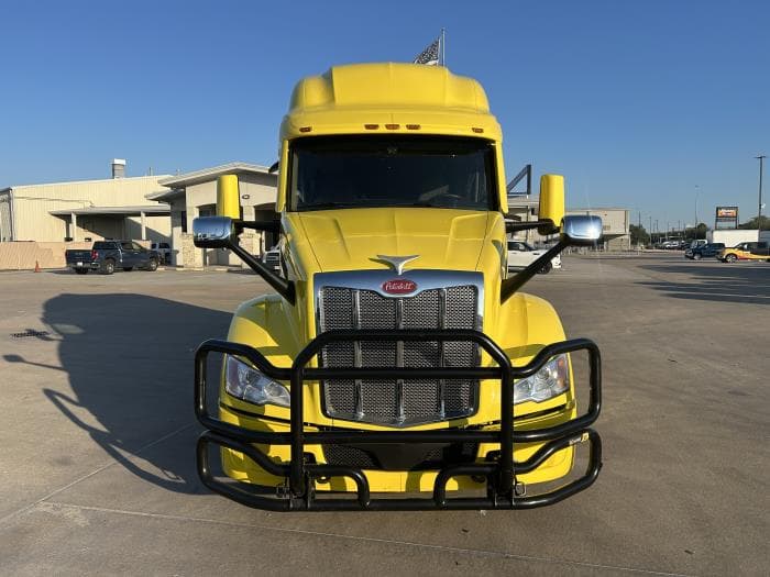2024 Peterbilt 579 — photo 9