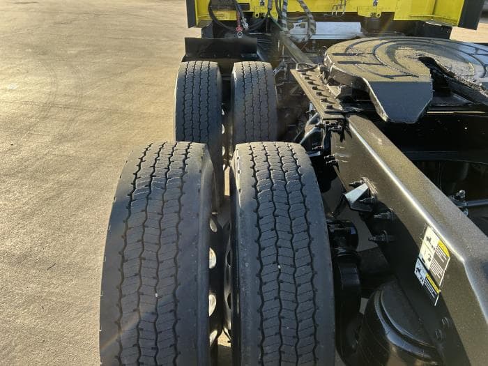 2024 Peterbilt 579 — photo 13