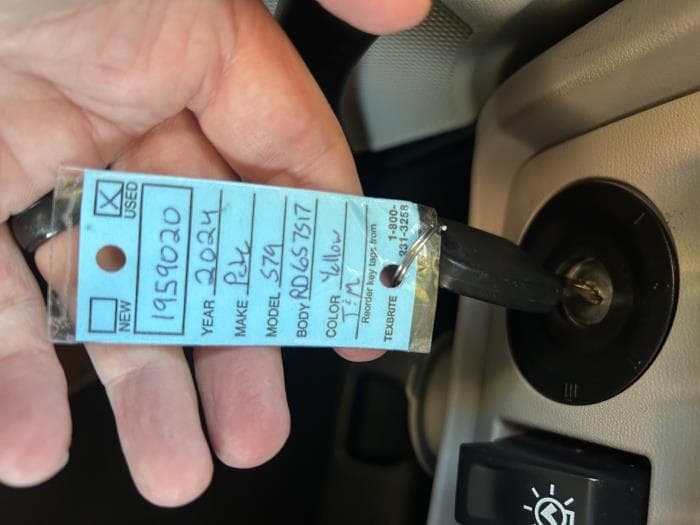 2024 Peterbilt 579 — photo 41