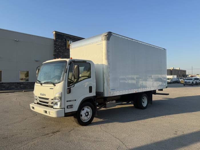 2025 Isuzu NRR — photo 9