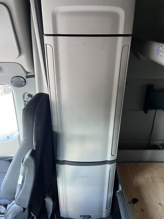 2022 Peterbilt 579 — photo 18