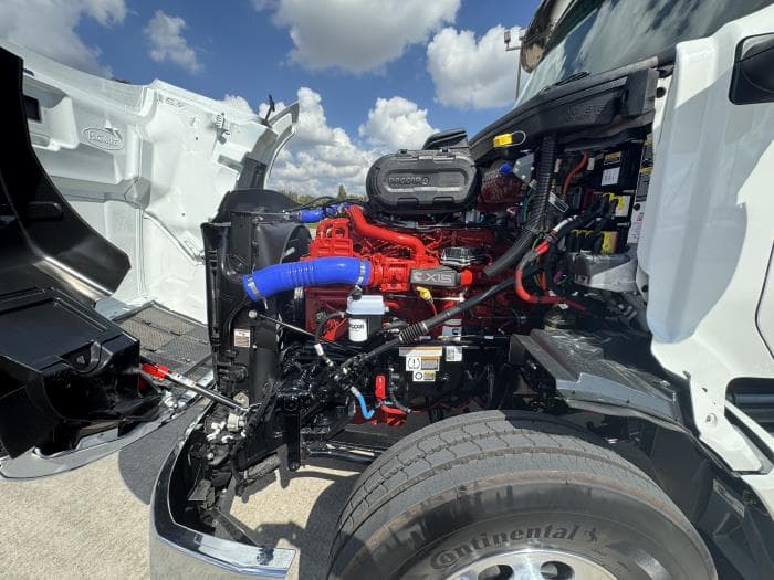 2026 Peterbilt 579 — photo 21