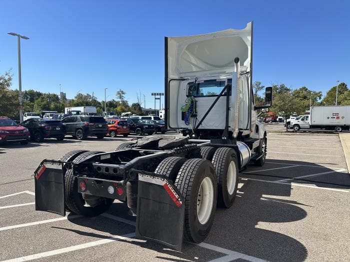 2026 International LT — photo 5