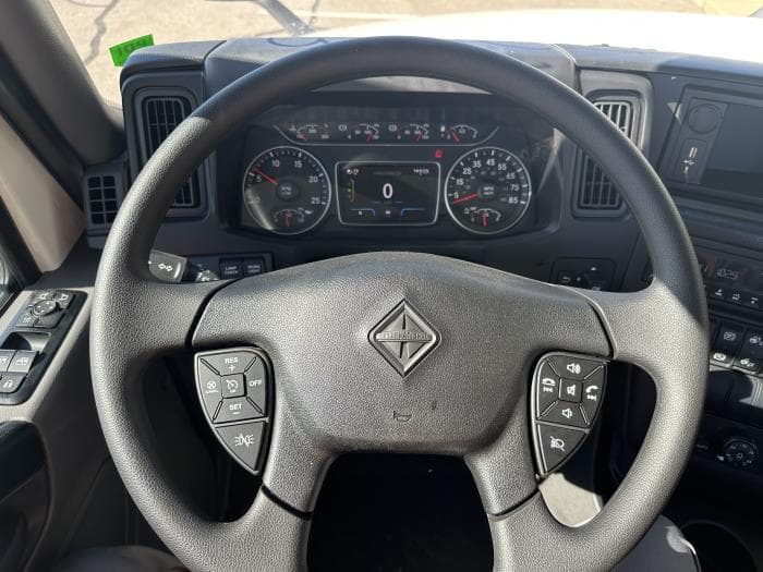 2026 International LT — photo 10