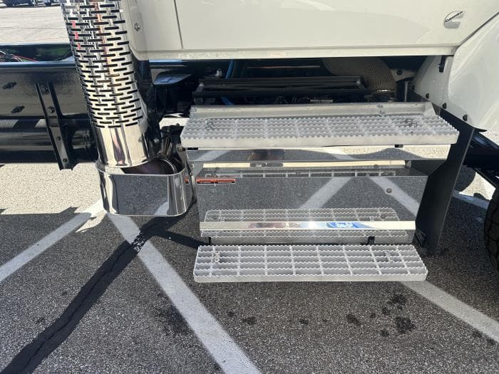 2026 International HV — photo 5