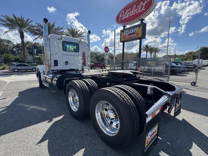 2026 Peterbilt 567 — photo 6
