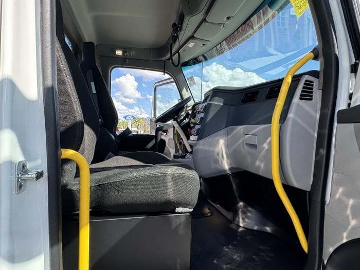 2026 Peterbilt 567 — photo 21