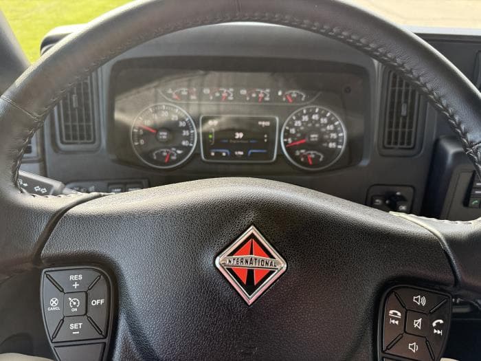 2026 International MV — photo 25