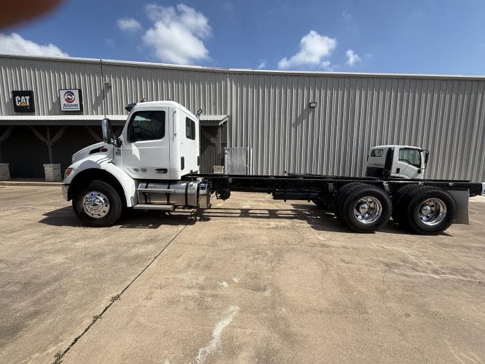2026 Peterbilt 548 — photo 7