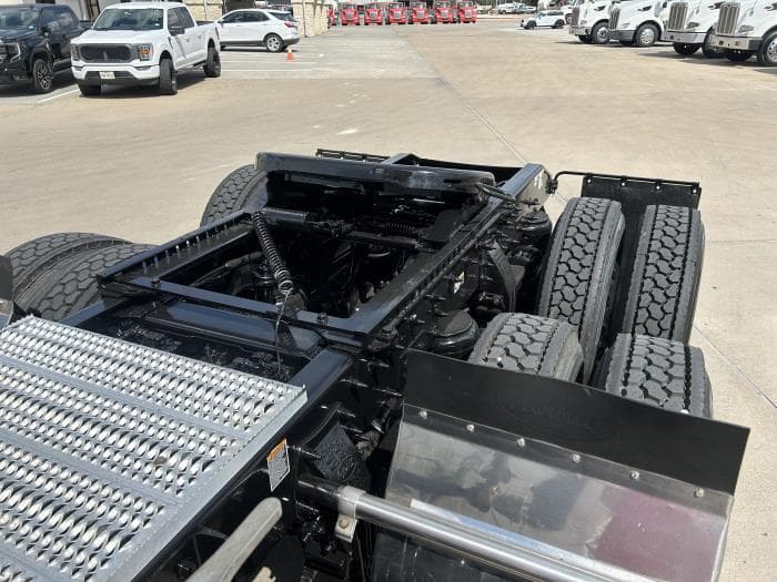 2020 Peterbilt 567 — photo 15