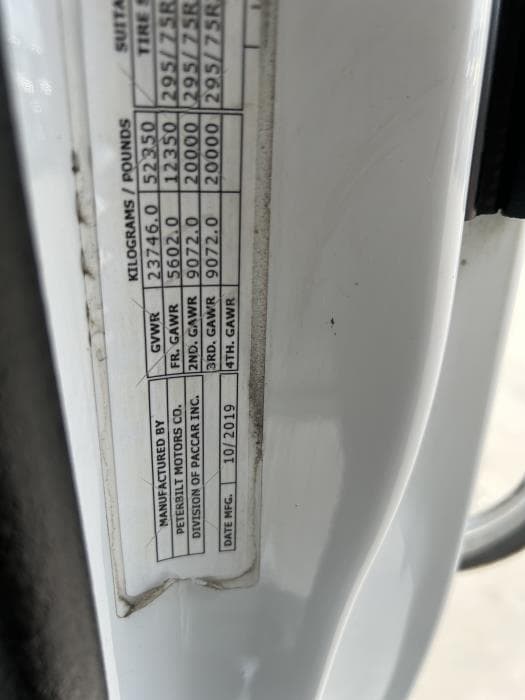 2020 Peterbilt 567 — photo 27