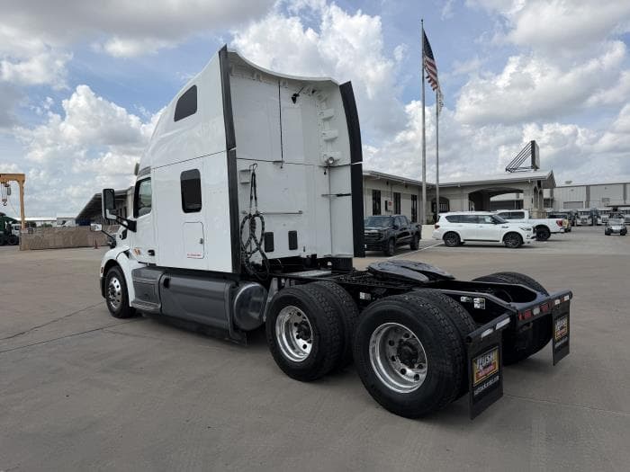 2021 Peterbilt 579 — photo 4