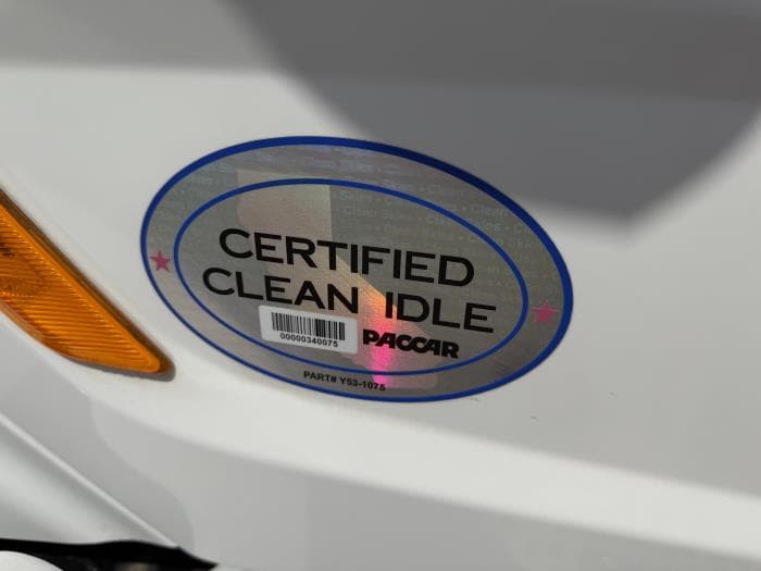 2021 Peterbilt 579 — photo 16