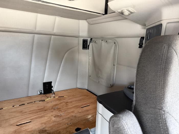 2021 Peterbilt 579 — photo 34
