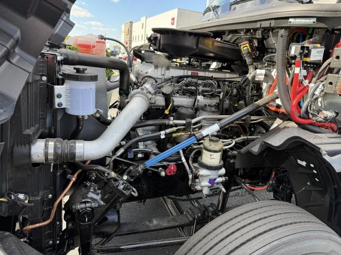 2026 International LT — photo 24