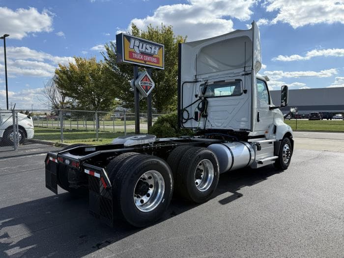 2026 International LT — photo 6