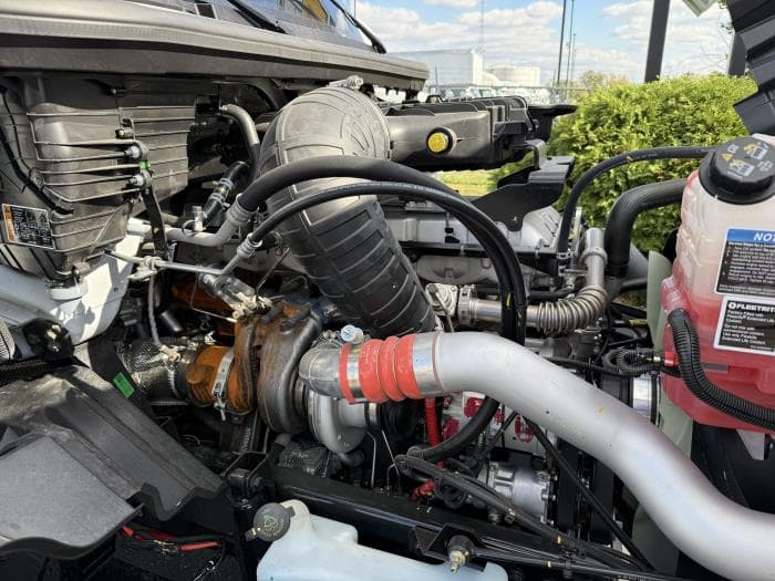 2026 International LT — photo 13