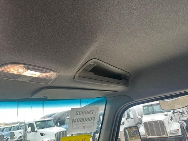 2026 Peterbilt 548 — photo 46