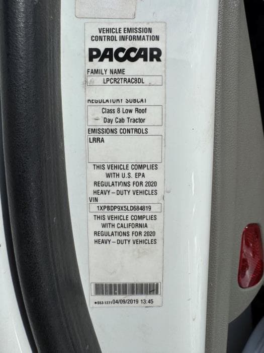 2020 Peterbilt 579 — photo 18