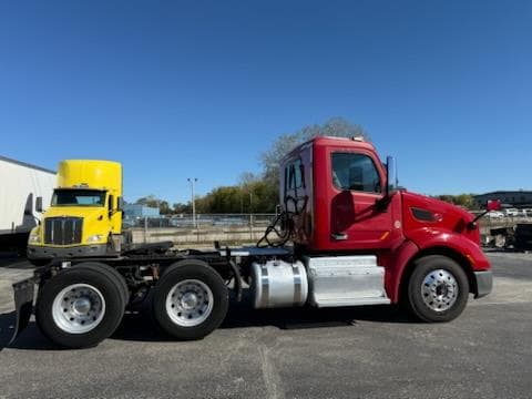 2016 Peterbilt 579 — photo 10