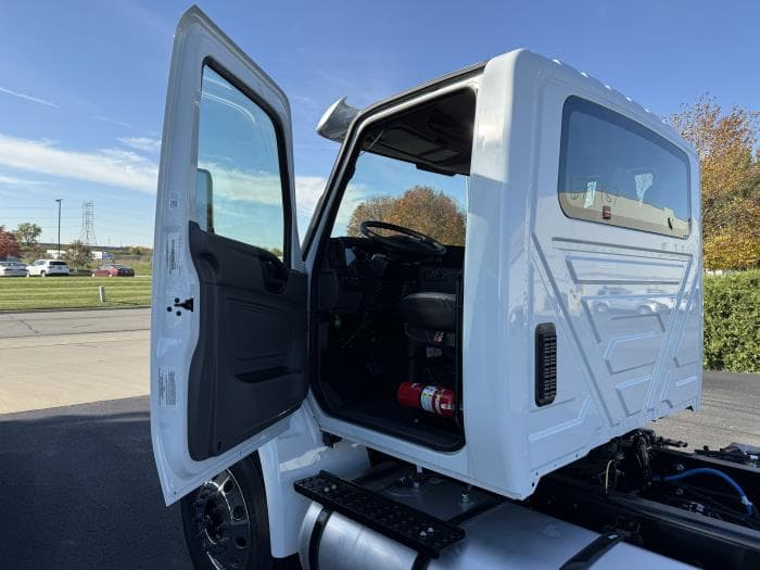 2026 International MV — photo 9