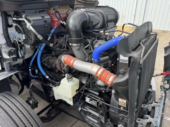 2022 Peterbilt 579 — photo 14