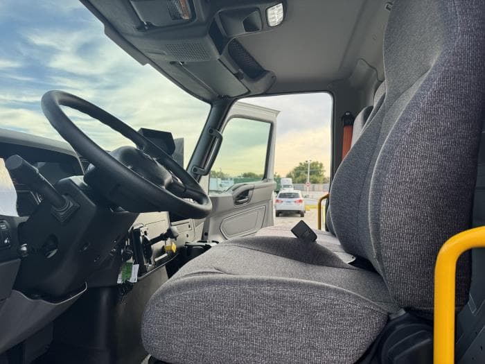 2026 International MV — photo 8