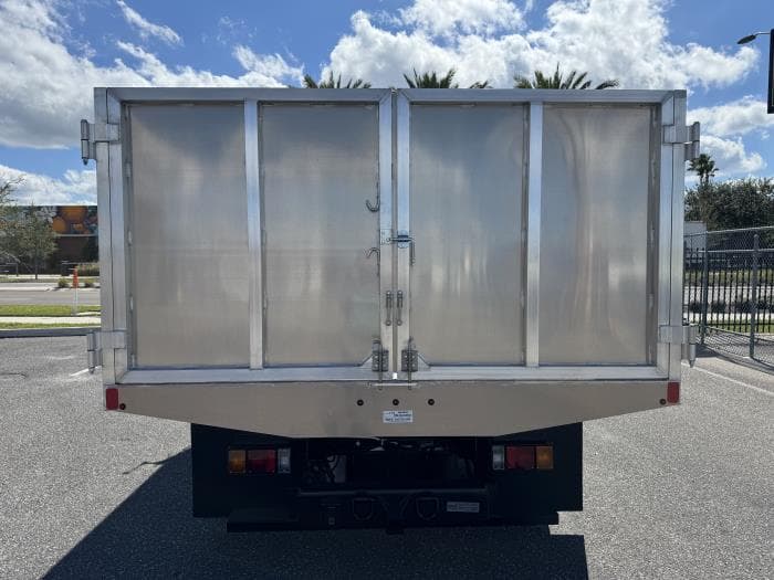 2026 Isuzu NPR — photo 6