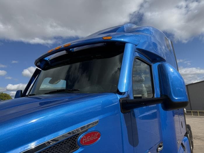 2026 Peterbilt 579 — photo 14