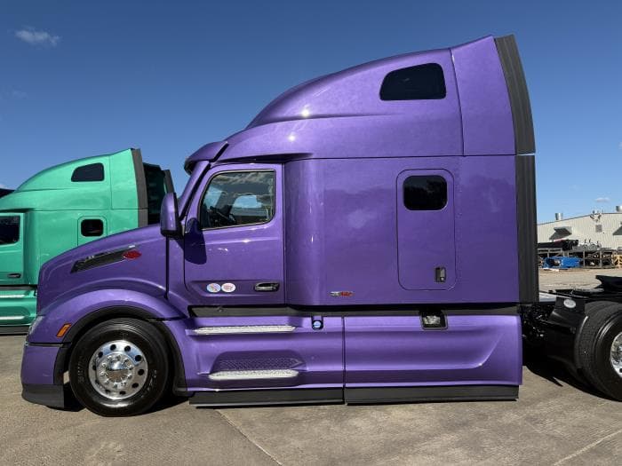 2026 Peterbilt 579 — photo 6