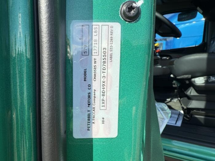 2026 Peterbilt 579 — photo 28