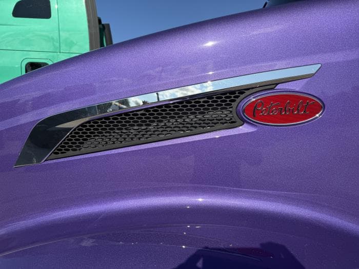 2026 Peterbilt 579 — photo 16