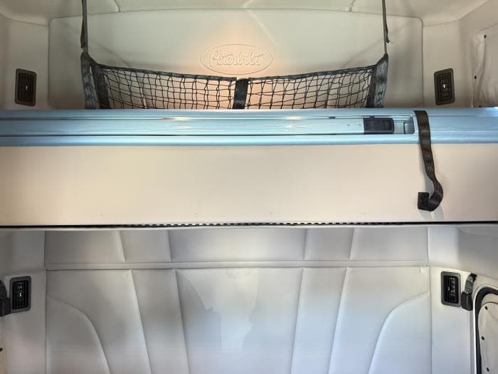 2026 Peterbilt 579 — photo 41