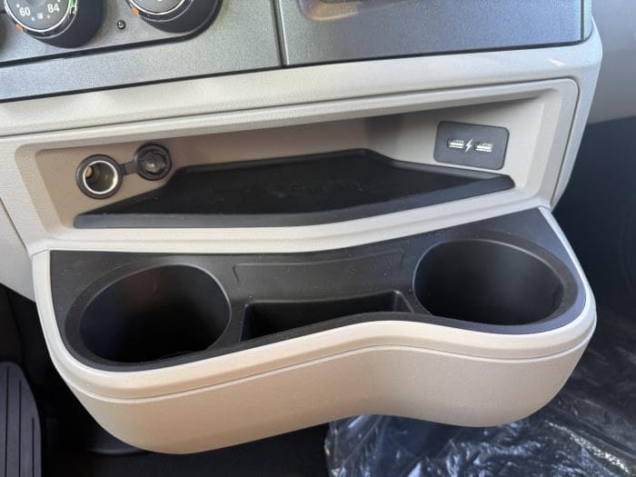 2026 Peterbilt 579 — photo 38