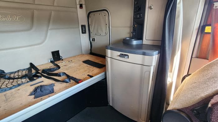 2022 Peterbilt 579 — photo 15